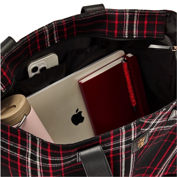 NWT Victoria's Secret 2025 Holiday Plaid Tote Bag with Black Handles - Picture 3 of 3